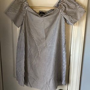 NWOT seersucker dress navy